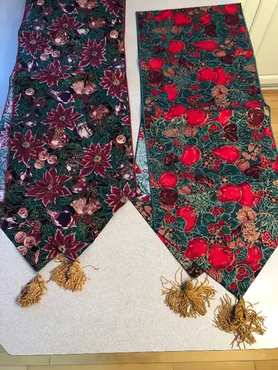 Christmas Table Runners, View more