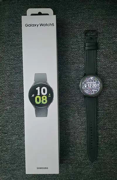 Samsung Galaxy Watch 5 (44mm), View more