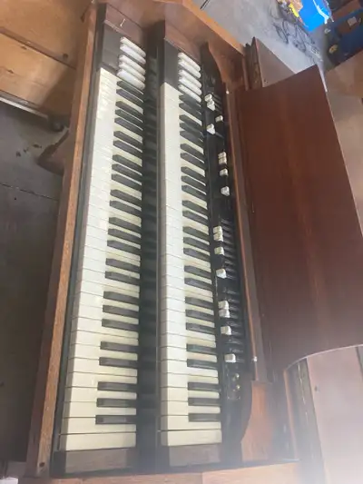 Hammond CV organ w 21h Leslie speaker, View more