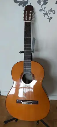 Vintage Yamaha CG-120A classical guitar