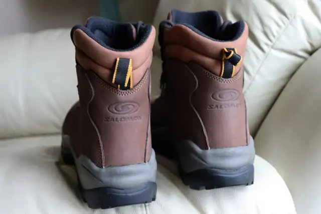 Salomon Men’s Leather Hiking Boots – Size 11 / EU 45⅓ / Conta in Men's Shoes in Markham / York Region - Image 9