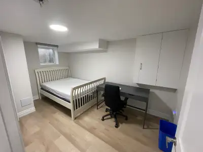 Ensuite Room for Rent – Close to UW & WLU (Available Sept 1, 2026) （Male preferred, A Year Lease) Lo...