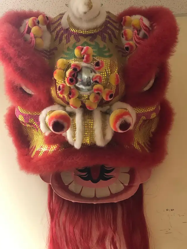 Chinese lion head for lion dance in Arts & Collectibles in Delta/Surrey/Langley - Image 3