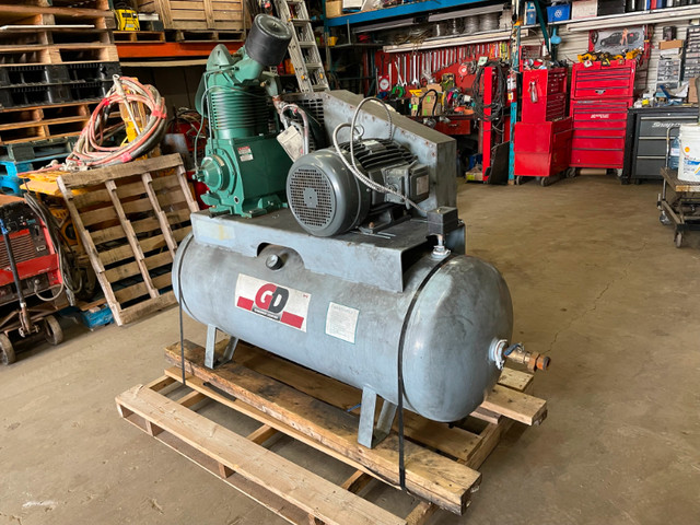 Compresseur Gardner-Denver 15HP - 600V / 3Ph Air Compressor dans Autres équipements commerciaux et industriels  à Laval/Rive Nord - Image 2