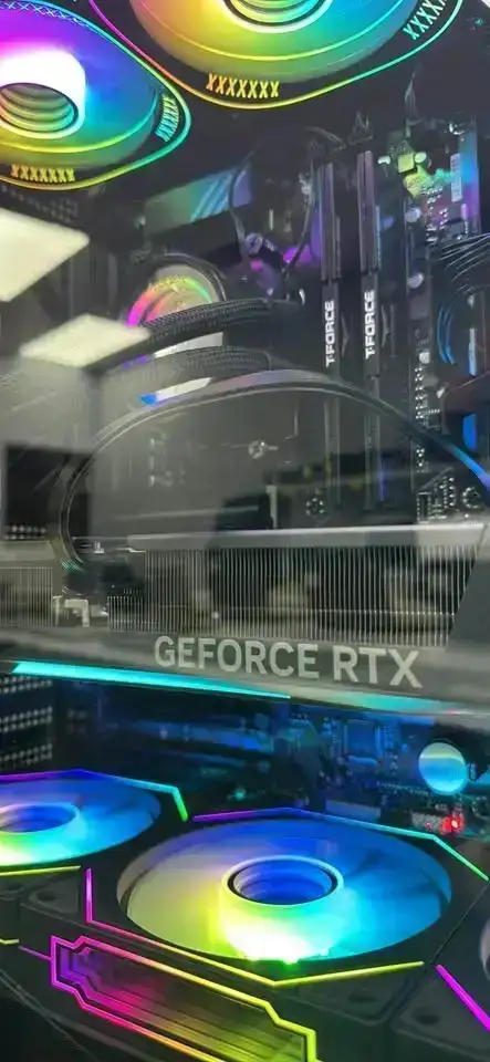 HOTSALE | Ryzen 7 7800X3D | 32G DDR5 | 1TB SSD | RTX 5070 in Desktop Computers in Markham / York Region - Image 2