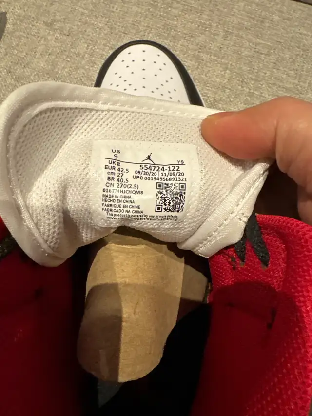 NIKE AIR JORDAN 1 MID WHITE/GYM RED BLACK MEN 9 in Men's Shoes in Markham / York Region - Image 7