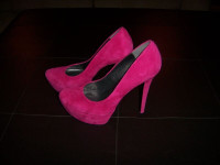HOT PINK Suede High Heel Shoes ~ Womens Size 8 1/2 - 9