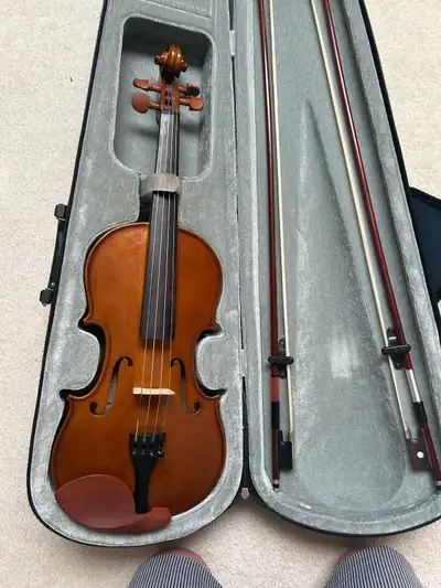 4/4 Violin with 2 bows, View more