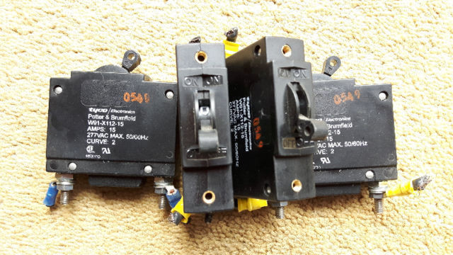 CIRCUIT BREAKER Switches 15A, 277 V -Potter & B (#W91-X112-15) in General Electronics in Cambridge