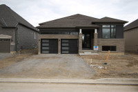 New House For Lease in Wasaga Beach