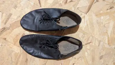 Jazz Shoes, View more