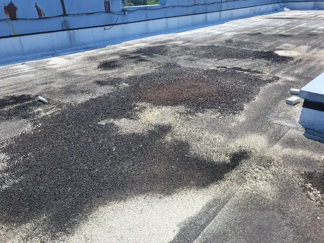 NORTH SHORE LAVAL CLIENT 500$ ROOF PATCH DISCOUNT LEAK628632187395861224
