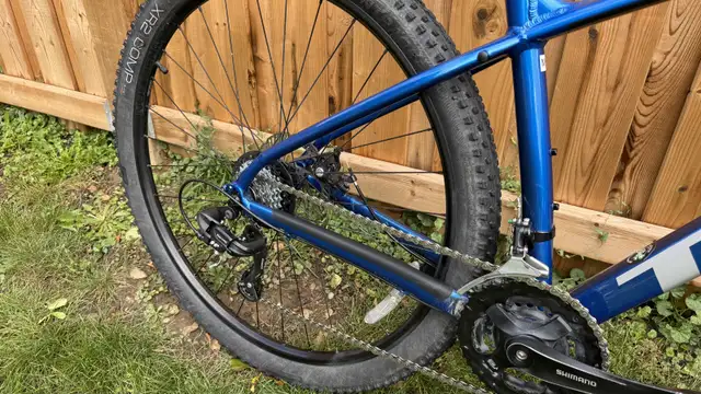 Trek Marlin 4 in Mountain in Brantford - Image 3