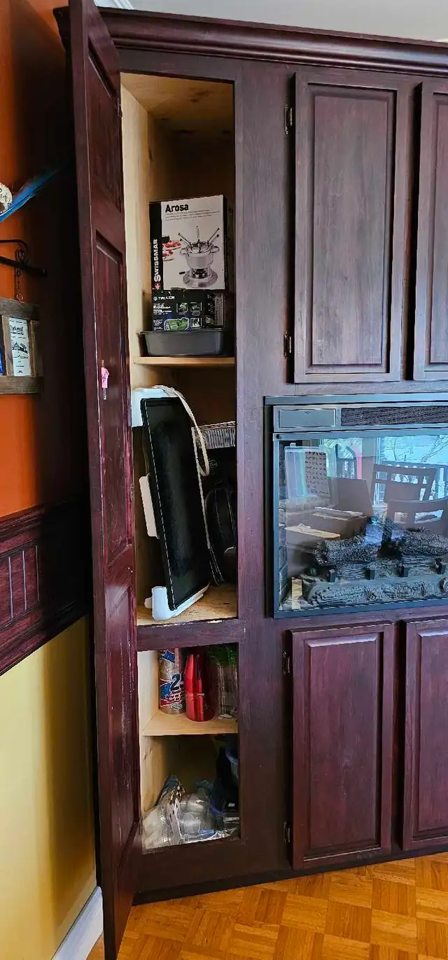 Meuble de coin avec foyer électrique  in Dressers & Wardrobes in Longueuil / South Shore - Image 5