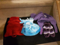 New Girl's Hat and Mittens Sets