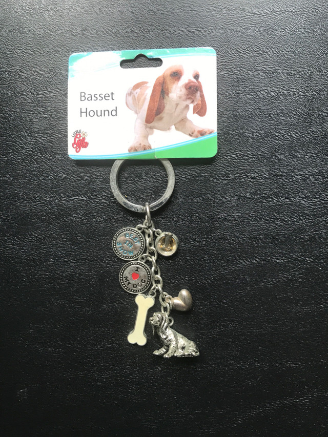 New, “Basset Hound” 3D Metal Dog Keychain in Arts & Collectibles in Bedford - Image 3