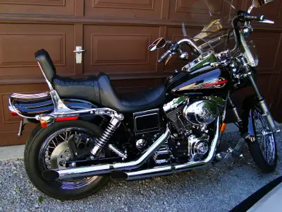 HARLEY-DAVIDSON DWG LOW Km like new newer dropped