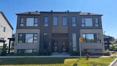 À sous-louer – Spacieux 5 ½ condo lumineux