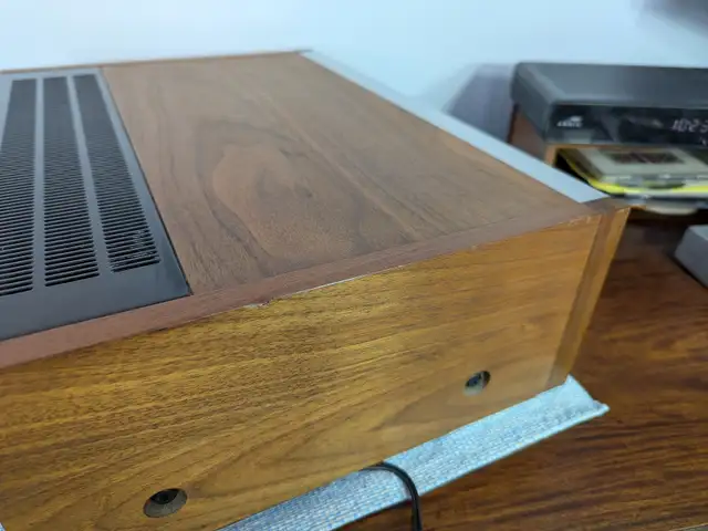 Vintage Pioneer 8100 integrated amplifier c. 1974 in Stereo Systems & Home Theatre in Calgary - Image 7
