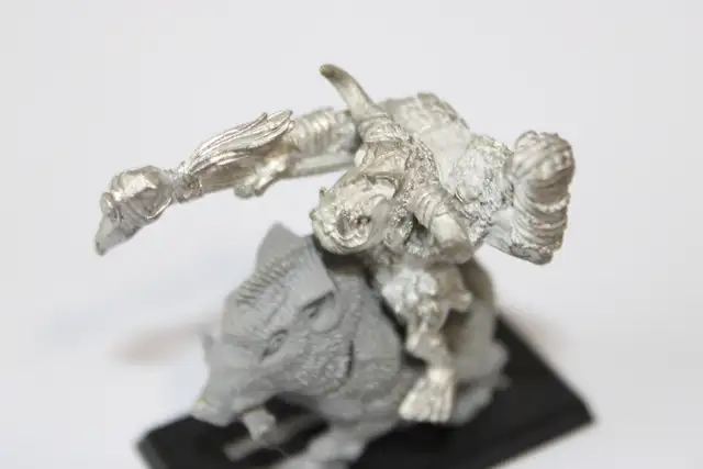 OOP Warhammer Fantasy Metal Savage Orc Boar Boyz Command Unit in Arts & Collectibles in Edmonton - Image 11