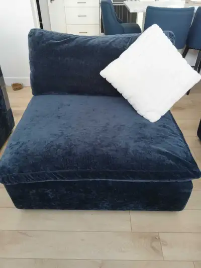 STRUCTUBE CHABLIS MODULAR SOFA PIECE AND OTTOMAN, View more