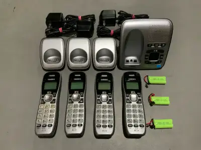 Household phones - Uniden DECT 6.0 Digital Answering System, View more