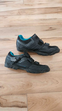 Shimano biking shoes with SPD cleats