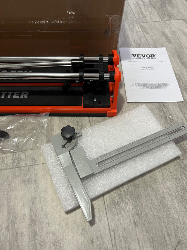 17” Manual Porcelain Ceramic Tile Cutter, Carbide Cutting Wheel in Hand Tools in London - Image 3
