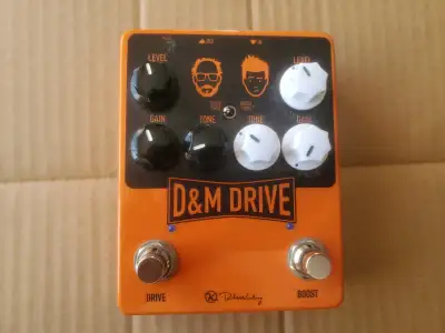 Keeley D&M Drive Dual overdrive avec boost made in USA...$250. Je peux poster pour $20. https://www....