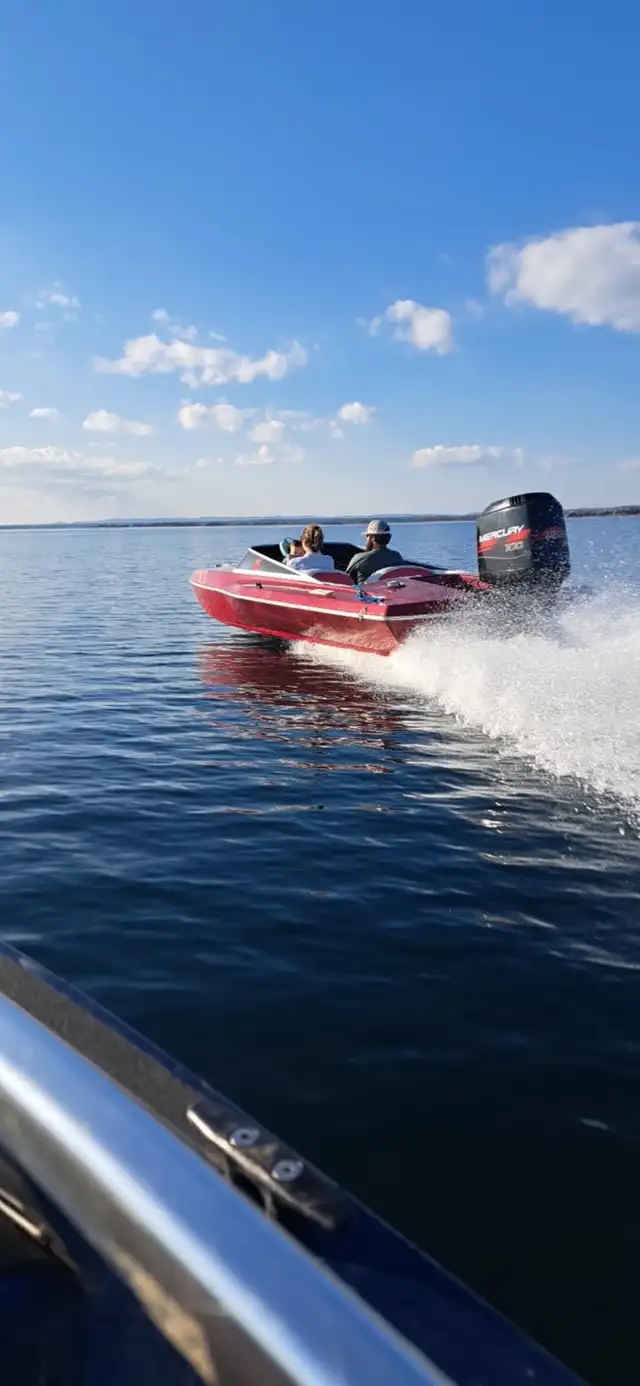 1972 Mopar Chrysler speed boat  in Powerboats & Motorboats in Sudbury - Image 4