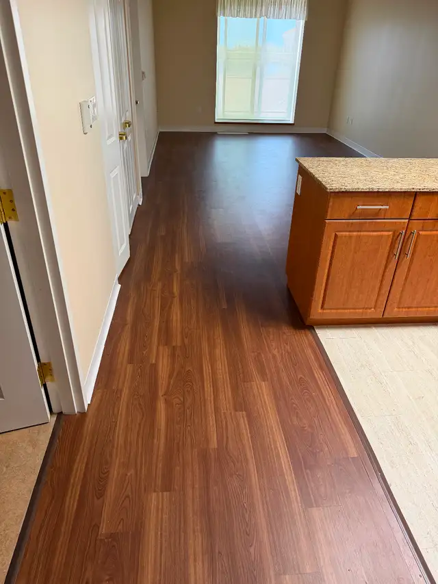 Flooring installation532562265716172801