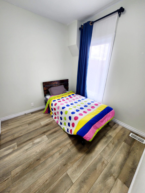 Rooms for Rent in Room Rentals & Roommates in Hamilton - Image 3