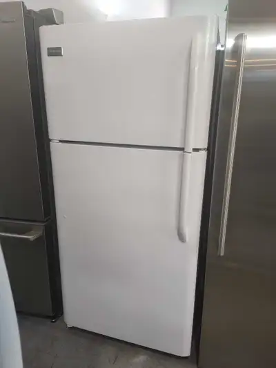 réfrigérateur frigidaire #1921 + livraison , View more