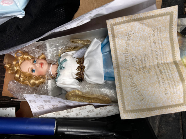 Porcelain Dolls in Arts & Collectibles in Hamilton - Image 2