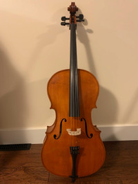 1/2 Size Cello in Excellent Condition