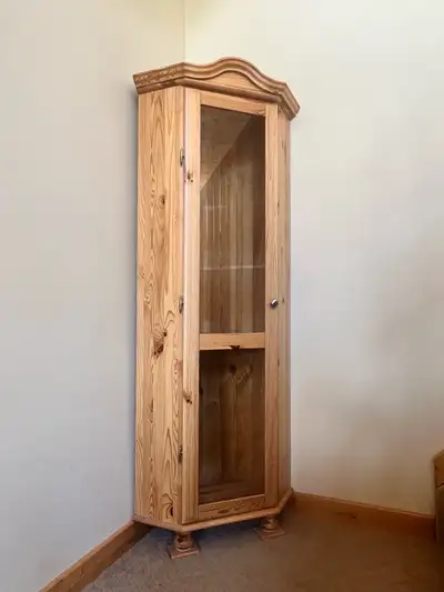 Corner- light wood pine   - display, View more