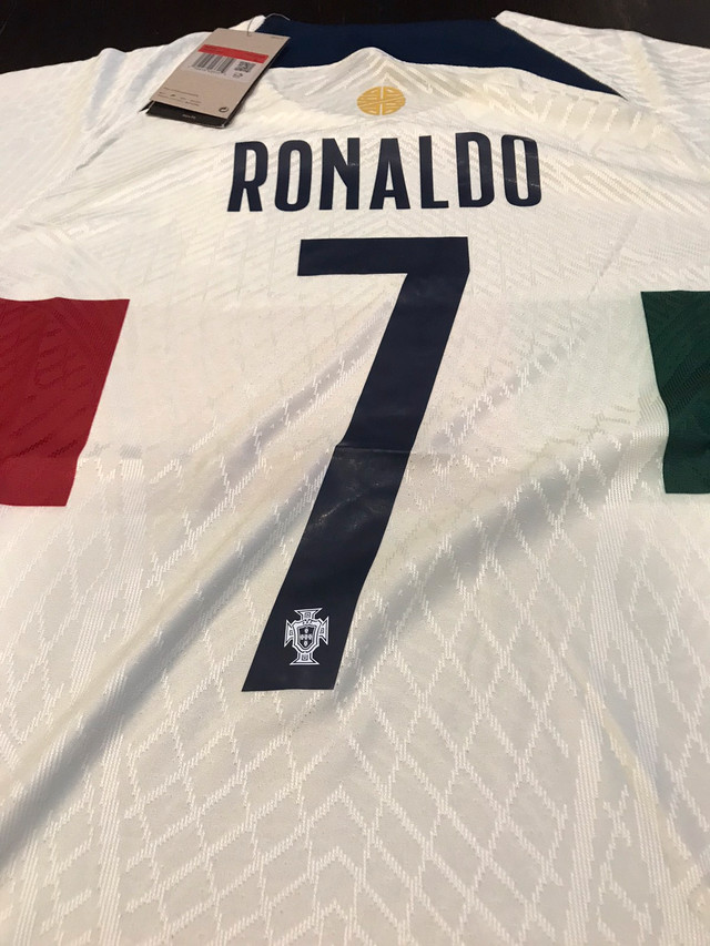 Portugal Cristiano Ronaldo jersey  in Soccer in Mississauga / Peel Region - Image 2