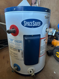 SpaceSaver water heater 120v 12G 43L 1500W