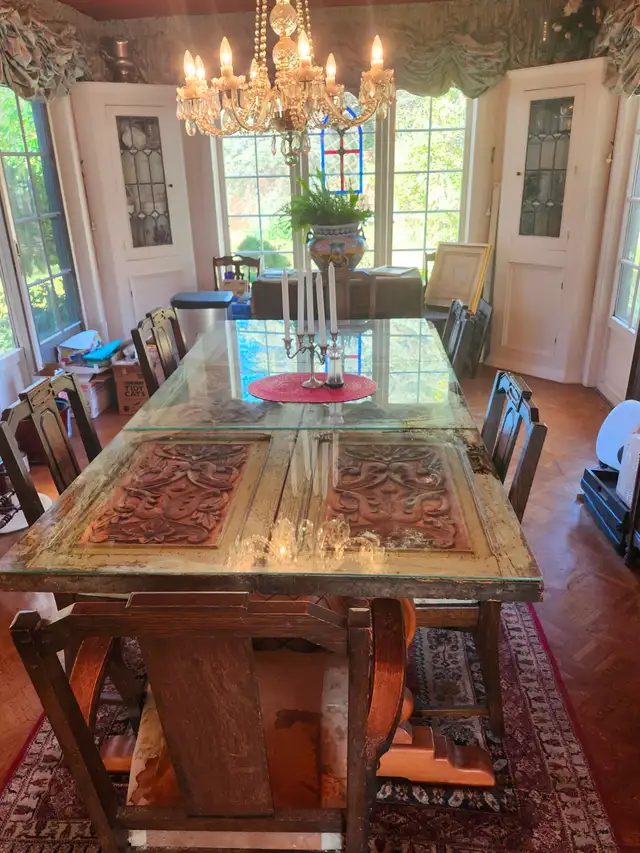 $750 Room available in beautiful neighborhood !