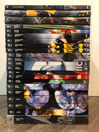 Selling a variety of DC Comics hardcover graphic novels from the Eaglemoss line of books. The volume...