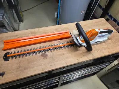 STIHL Battery Hedge Trimmer, View more