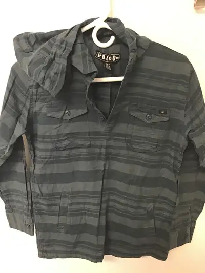 Chandail/chemise à capuche, View more