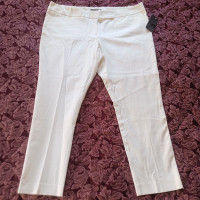 NEW Mossimo Stretch Extensible Size 18 & 10 White Jeans