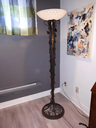 Lampe sur pied Antique 1950, View more