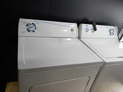 Laveuse et sécheuse peut livré , View more