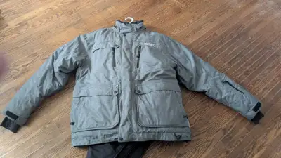 Selling my CKX suit Jacket is 2XL with a zipper as well as magnetic button enclosure to cover zipper...