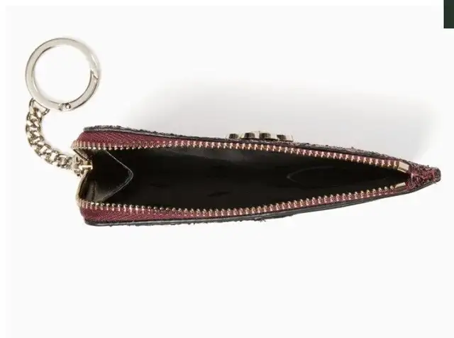 KATE SPADE - NWT - RED GLITTER CARD HOLDER / WALLET KEYCHAIN in Women's - Bags & Wallets in Kingston - Image 7