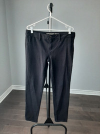 Women black jeans from American Eagle. New.