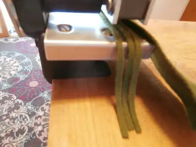 For sale a 1988 Fraser Rug Hooking Cutter with a #5 blade . It cuts with no problems . I've shown it...