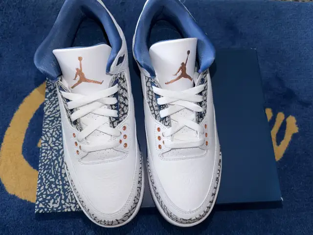 *D/S* Air Jordan (Retro) 3 - Wizards in Men's Shoes in City of Toronto - Image 6